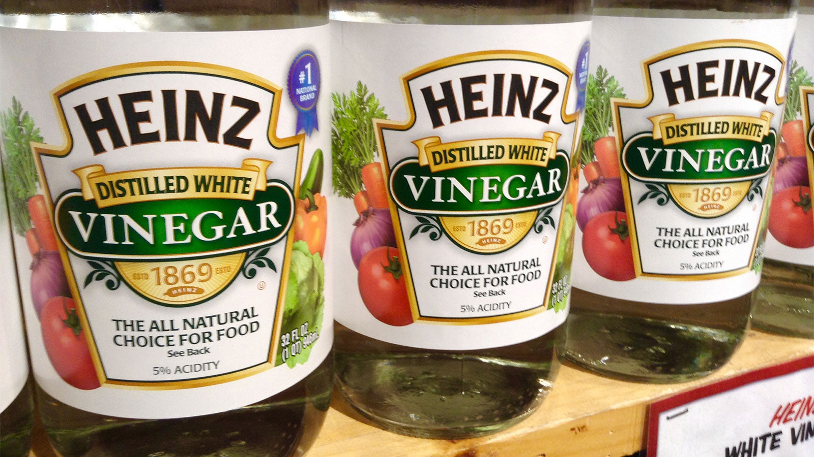 Does White Vinegar Kill Fleas?